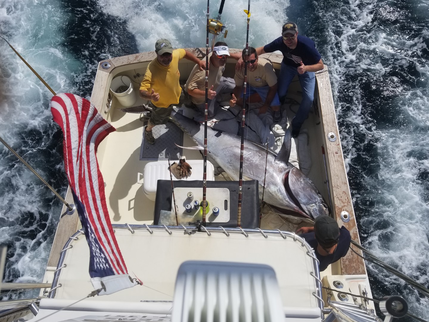 Whippany Dudes 820lb Bluefin on Tuna Hunter Fishing Charters